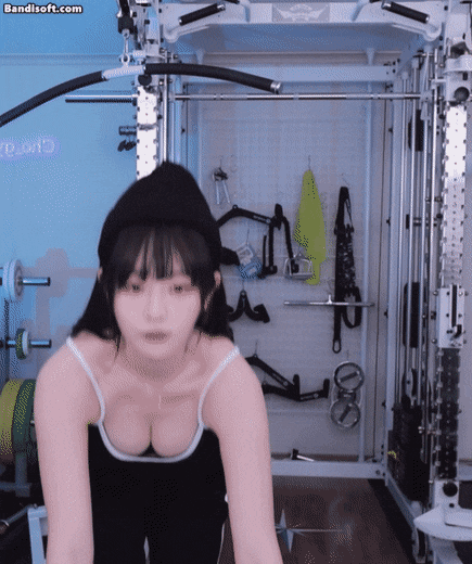a9c85904881c63756636a4c0451742c3_1755838028_8339.gif